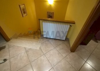 Scale - Semi-detached house Morcone - photo 32