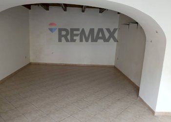 Stanza vuota - Negozio via porta rufina
 
27, Benevento - foto 3