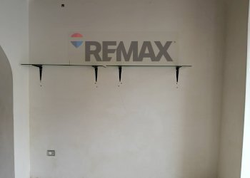 Stanza vuota - Negozio via porta rufina
 
27, Benevento - foto 9