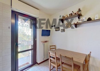 Sala da pranzo - Quadrilocale Via Garibaldi
 
137, Nerviano - foto 7