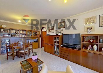 Sala da pranzo - Quadrilocale Via Garibaldi
 
137, Nerviano - foto 12