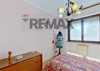 Camera / camera da letto - Quadrilocale Via Garibaldi
 
137, Nerviano - foto 20