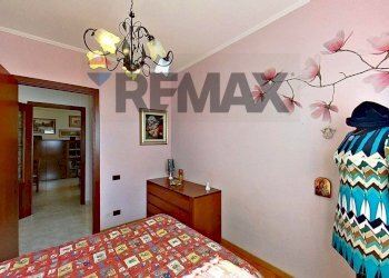 Camera / camera da letto - Quadrilocale Via Garibaldi
 
137, Nerviano - foto 23