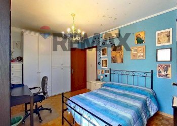 Camera / camera da letto - Quadrilocale Via Garibaldi
 
137, Nerviano - foto 27