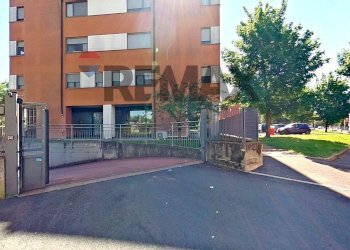 Edificio all\'aperto - Quadrilocale Via Garibaldi
 
137, Nerviano - foto 38