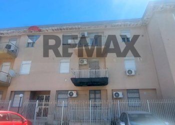 Edificio all\'aperto - Three-room apartment via Alfonso Amorelli
 
7, Palermo - photo 1