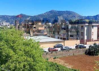 Vista delle montagne - Three-room apartment via Alfonso Amorelli
 
7, Palermo - photo 29