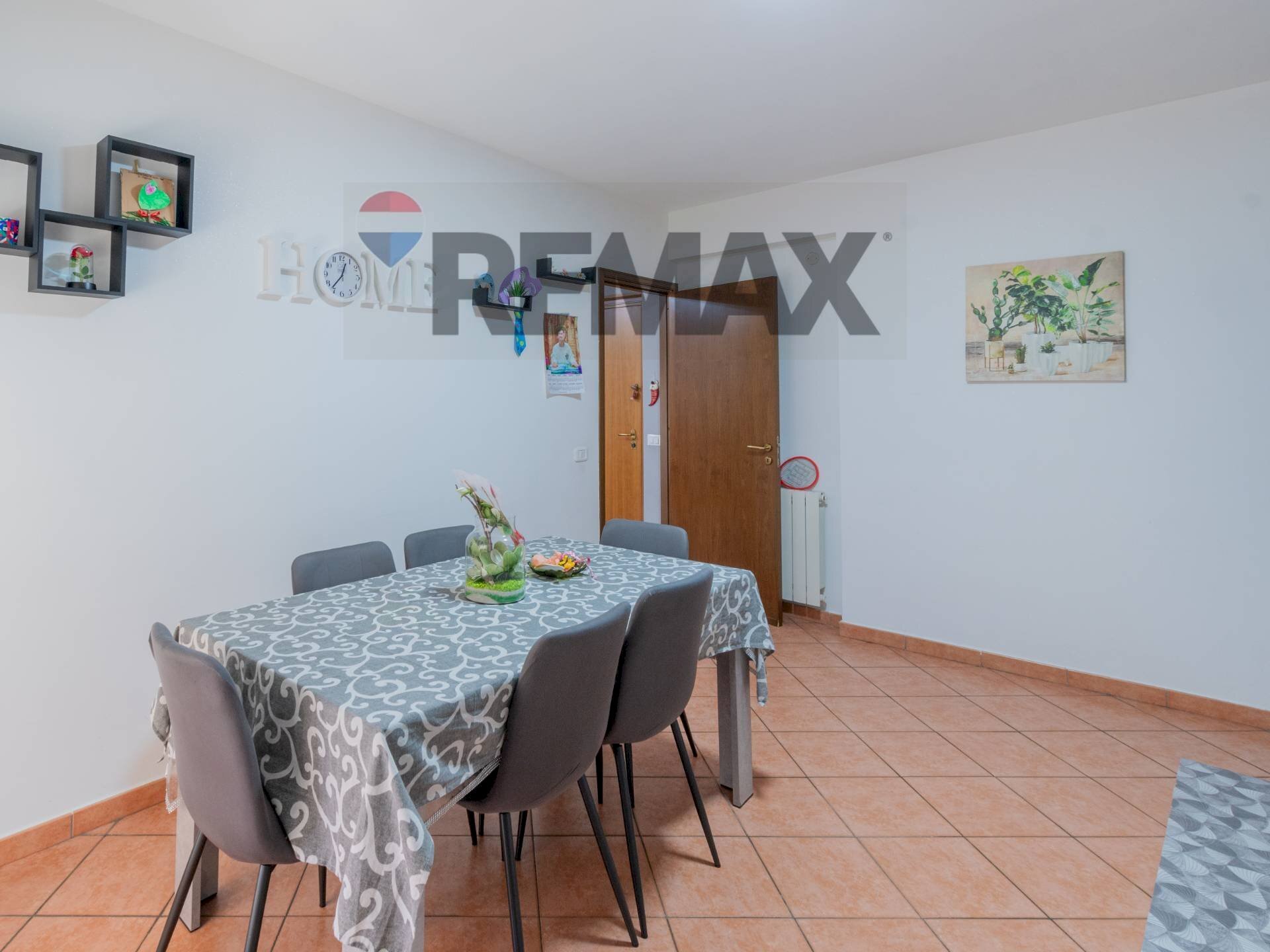 Sala da pranzo - Trilocale Via Giulio Cesare
 
1/z, Villabate - foto 3