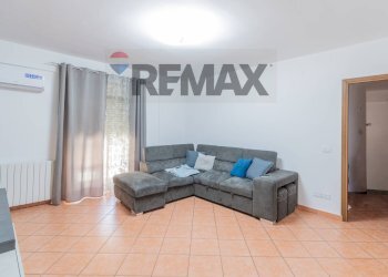 Soggiorno - Trilocale Via Giulio Cesare
 
1/z, Villabate - foto 11