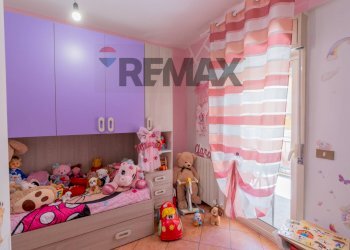 Camera / camera da letto - Trilocale Via Giulio Cesare
 
1/z, Villabate - foto 19