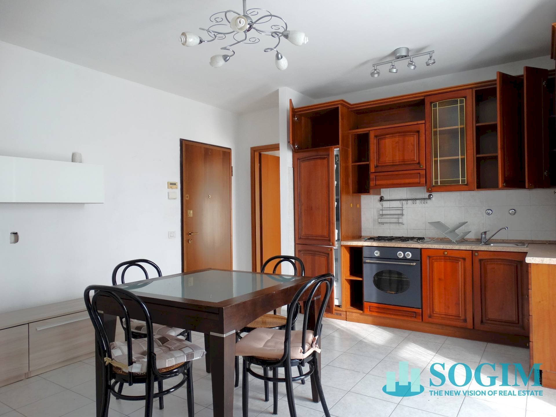 Foto 1 - Bilocale Via Mattavelli
 
2, Carate Brianza - foto 1