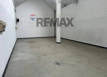 Parcheggio - Shed Via Luigi RIva
 
10, Gallarate - photo 4