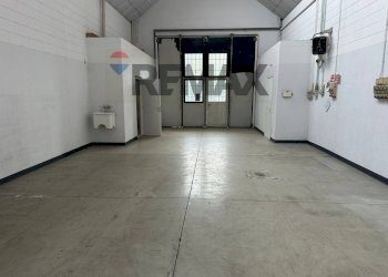 Stanza vuota - Shed Via Luigi RIva
 
10, Gallarate - photo 8