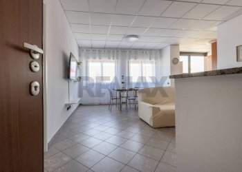 Sala da pranzo - Three-room apartment VIA VECCHIA PER CASTANO
 
44, Lonate Pozzolo - photo 1