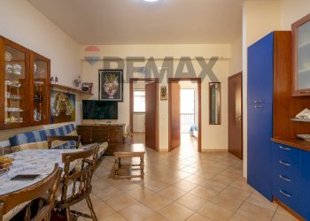 Sala da pranzo - Casa indipendente Via Donnalucata
 
23, Ragusa - foto 14