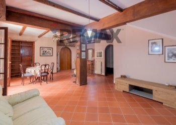 Sala da pranzo - Villa VIA PITEA DA MARSIGLIA
 
56, Palermo - foto 47