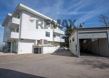 Edificio all\'aperto - Stabile - Palazzo VIA P. NENNI
 
125, San Giovanni Teatino - foto 3