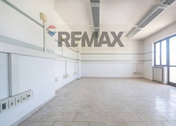 Stanza vuota - Stabile - Palazzo VIA P. NENNI
 
125, San Giovanni Teatino - foto 27