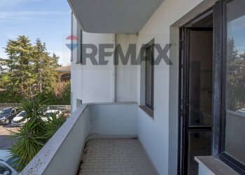 Balcone - Stabile - Palazzo VIA P. NENNI
 
125, San Giovanni Teatino - foto 38