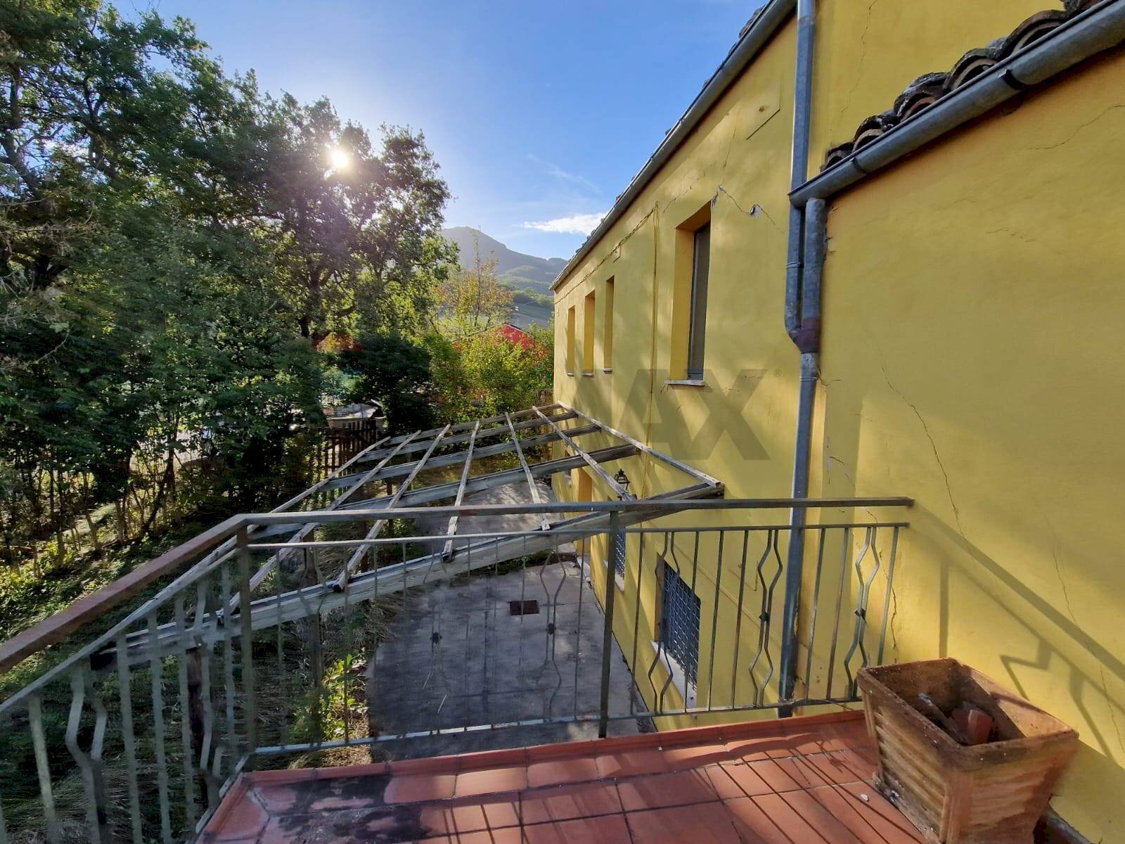 Balcone - Casa semi indipendente Montebello di Bertona - foto 2