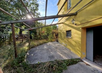 Terrazza - Casa semi indipendente Montebello di Bertona - foto 1