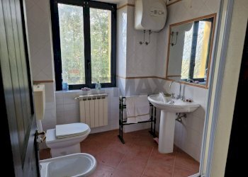 Bagno - Casa semi indipendente Montebello di Bertona - foto 3