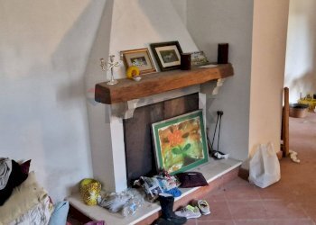 Dettagli - Casa semi indipendente Montebello di Bertona - foto 10