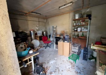 Dispensa di stoccaggio - Casa semi indipendente Montebello di Bertona - foto 15