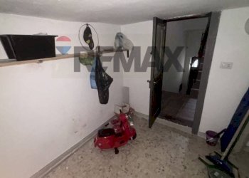 Hall / corridoio - Casa indipendente Via Pompeo Magno
 
10, Brindisi - foto 11