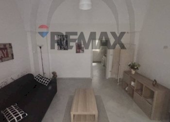 Soggiorno - Casa indipendente Via Pompeo Magno
 
10, Brindisi - foto 18