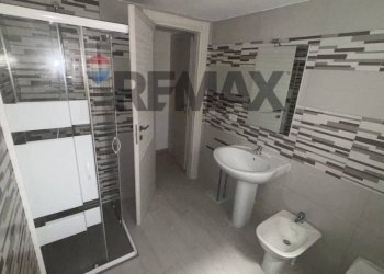 Bagno - Casa indipendente Via Pompeo Magno
 
10, Brindisi - foto 27