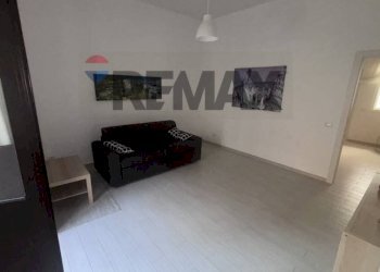 Soggiorno - Casa indipendente Via Pompeo Magno
 
10, Brindisi - foto 39