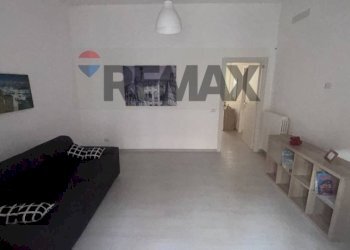 Soggiorno - Casa indipendente Via Pompeo Magno
 
10, Brindisi - foto 44