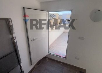 Stanza vuota - Casa indipendente Via Pompeo Magno
 
10, Brindisi - foto 64