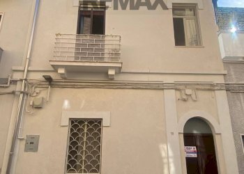 Casa all\'aperto - Casa indipendente Via Pompeo Magno
 
10, Brindisi - foto 1