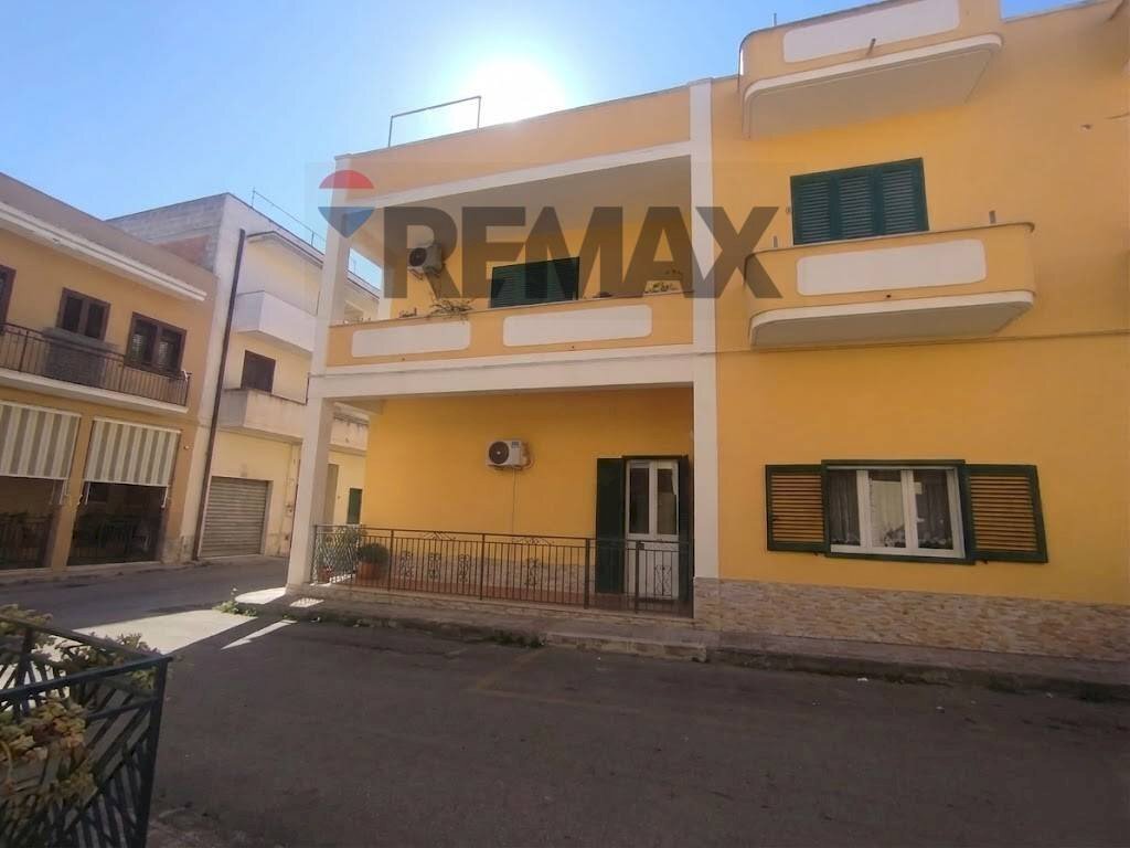 Edificio all\'aperto - Four-room apartment Galatone - photo 3