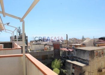 Foto 1 - Quadrilocale Via Sparagonà, Santa Teresa di Riva - foto 1