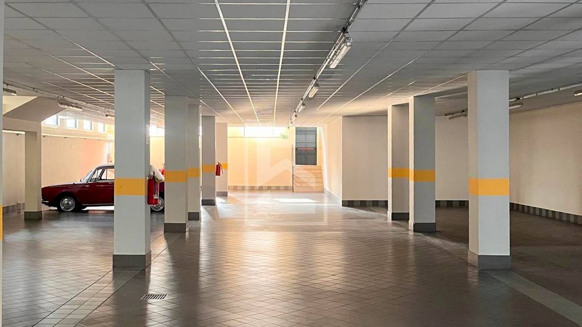 Foto 1 - Commercial Premises via slataper
 
5, Brescia - photo 1