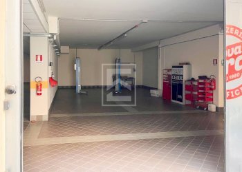 Foto 2 - Commercial Premises via slataper
 
5, Brescia - photo 2