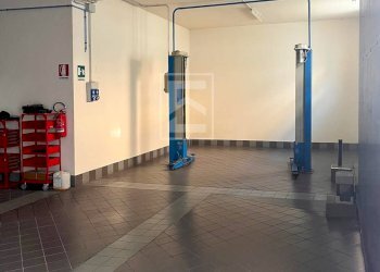 Foto 20 - Commercial Premises via slataper
 
5, Brescia - photo 20