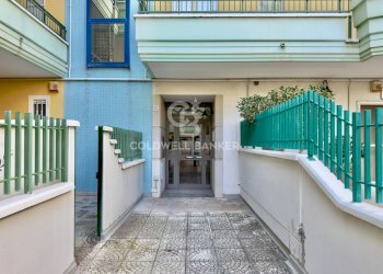 Foto 23 - Three-room apartment Via Ofanto
 
36, Barletta - photo 23