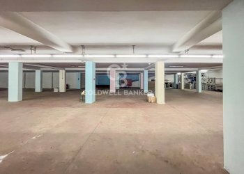 Foto 10 - Box Viale Virgilio
 
93, Andria - photo 10