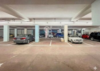 Foto 11 - Box Viale Virgilio
 
93, Andria - photo 11