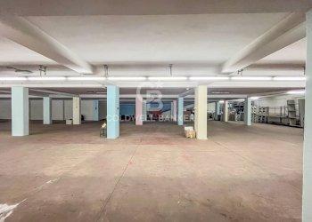 Foto 17 - Box Viale Virgilio
 
93, Andria - photo 17