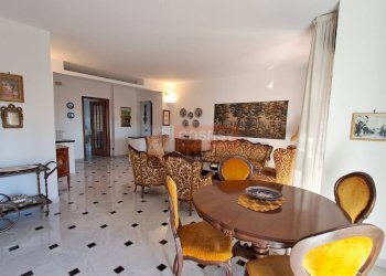 Foto 2 - Appartamento Via Valle d'Aosta, Albenga - foto 2