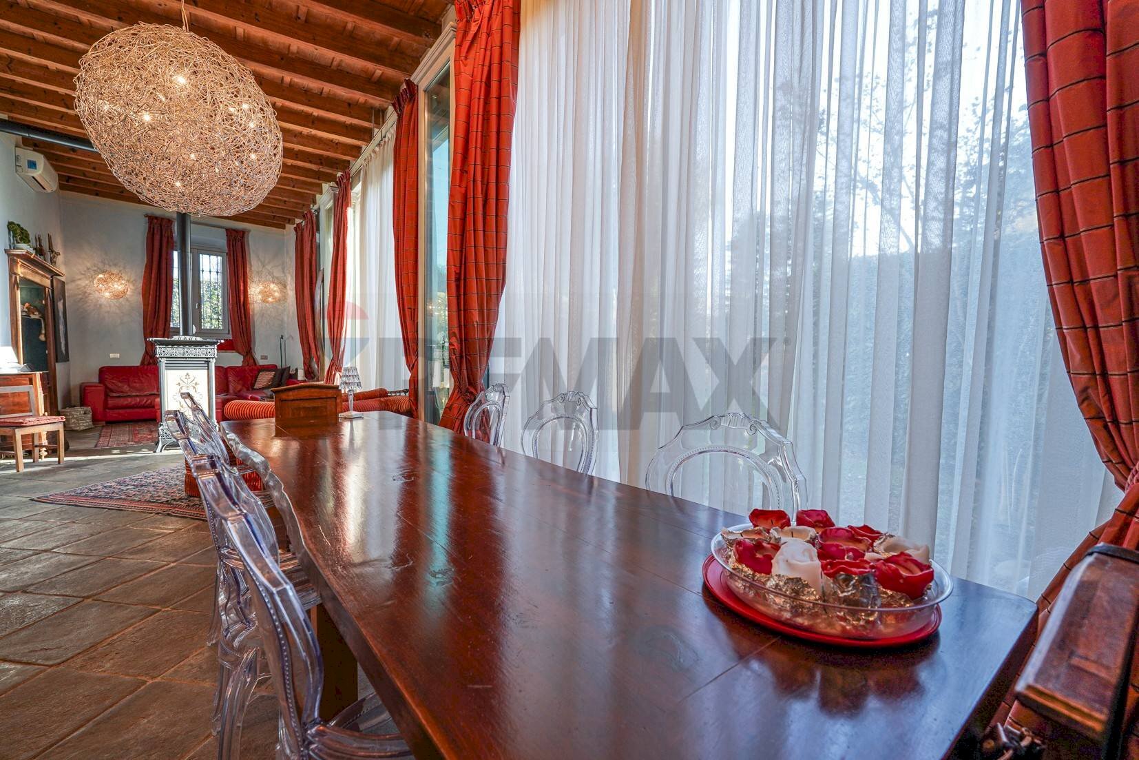 Sala da pranzo - Trilocale Scanzorosciate - foto 2