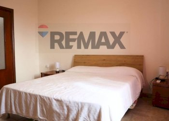 Camera / camera da letto - Casa semi indipendente Via Butturu, Porto Torres - foto 17