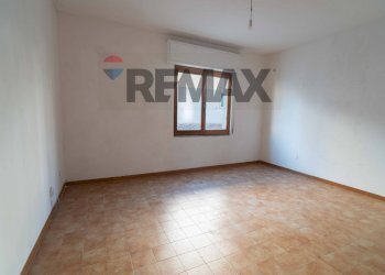 Soggiorno - Quadrilocale Via Mentana
 
43A, Cagliari - foto 12