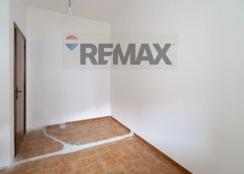 Camera da letto - Quadrilocale Via Mentana
 
43A, Cagliari - foto 24