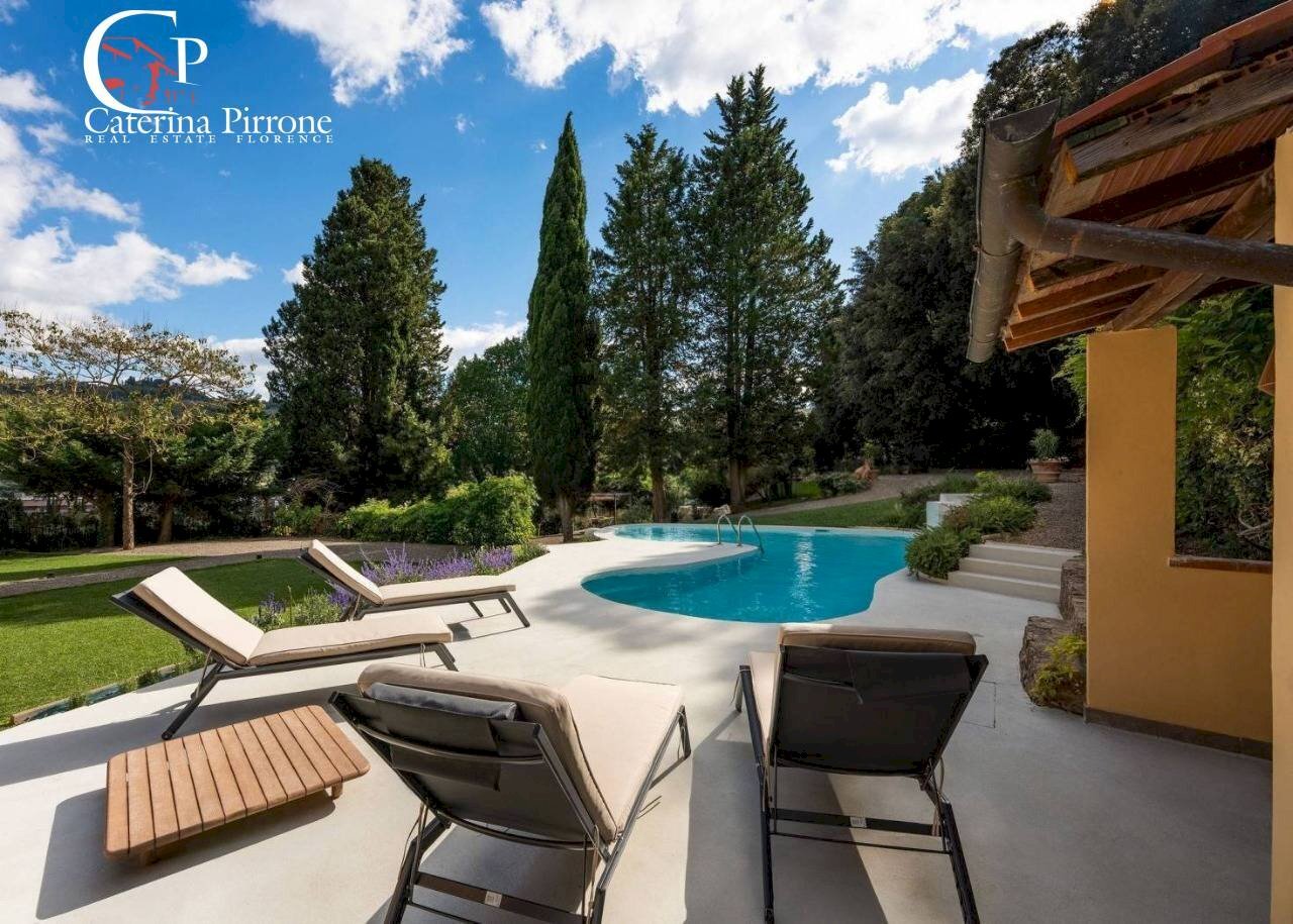 Foto 2 - Villa via della Rosa
 
10, Fiesole - photo 2